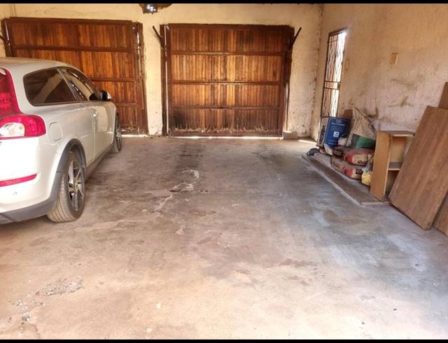 3 BEDROOM HOUSE FOR SALE IN VOSLOORUS